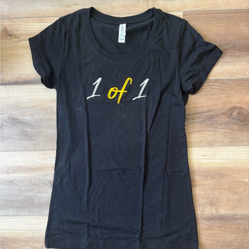 1 of 1 crypto NFT shirt